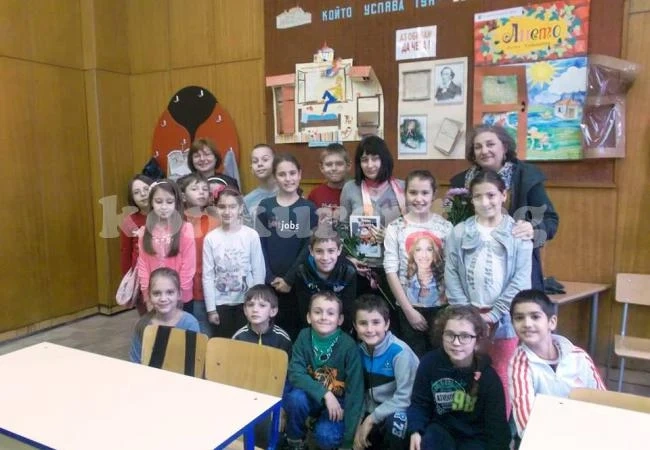 Дамски клуб „Вратица” се включи в „Седмицата на четенето”