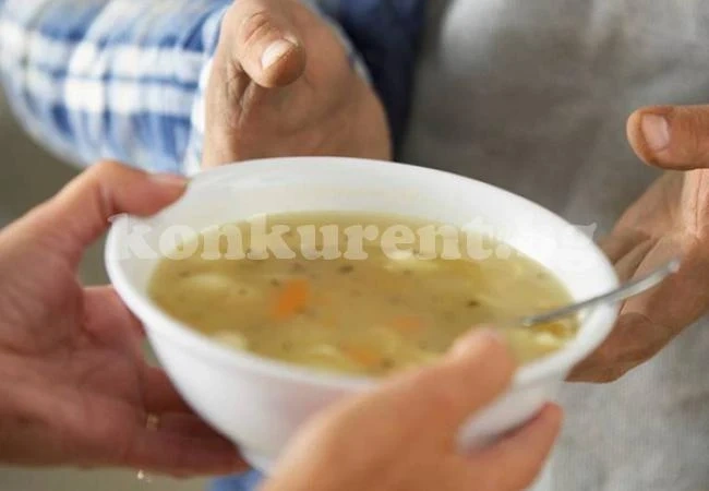 Осигуряват топъл обяд за бедни хора