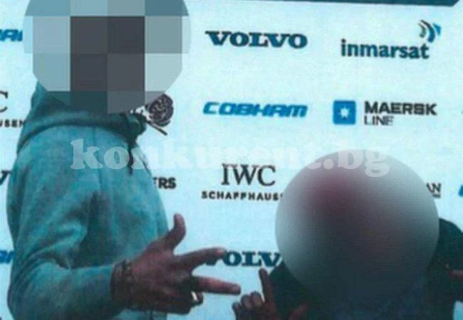 Тийнейджър закла травестит и го удуши посмъртно със змия