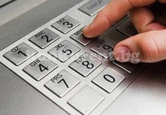 Мъж от Тишевица източил 4 бона от дебитна карта