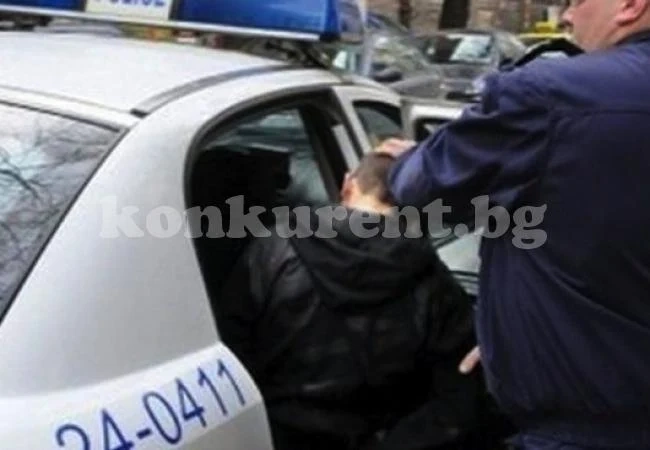 Трима от Монтана откраднали кола