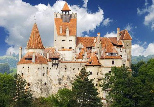 Замъкът на Дракула носи по 1.2 милиона евро чиста печалба на година
