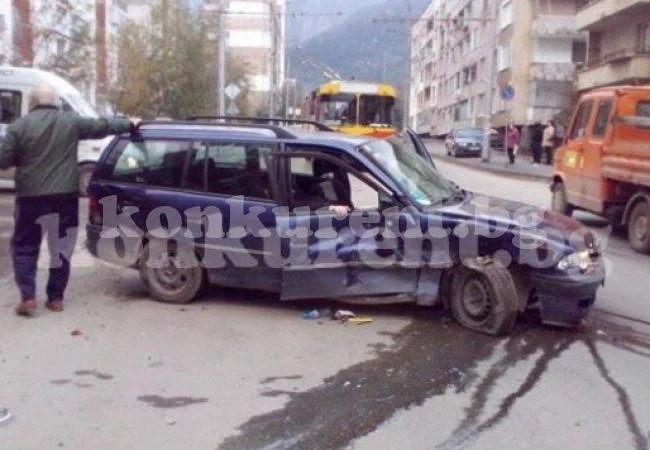 Ден след Коледа – куп катастрофи във Врачанско