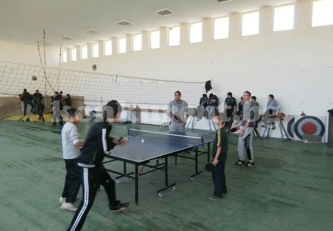 Тенисисти мериха сили отборно в Дреновец
