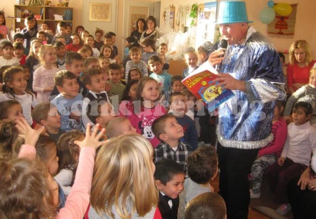 Всички малчугани от Белоградчик получиха подаръци