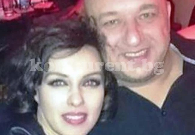 Властта изкара празниците на круизи в Маями и Венеция