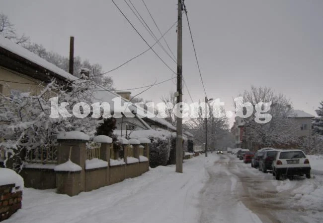 Затвориха две пътни отсечки в област Враца заради обледяване