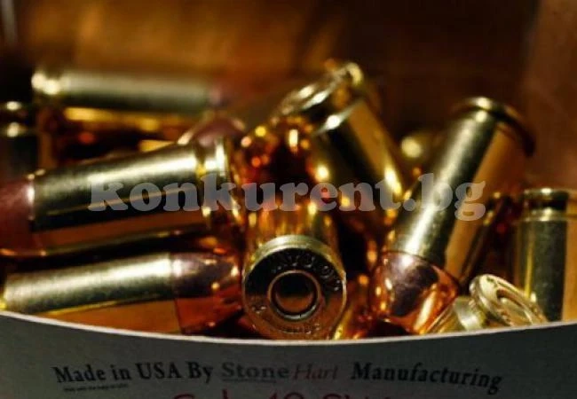 Откриха боеприпаси, скрити под дюшеме