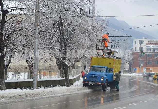 Тролейбусите във Враца отново пътуват