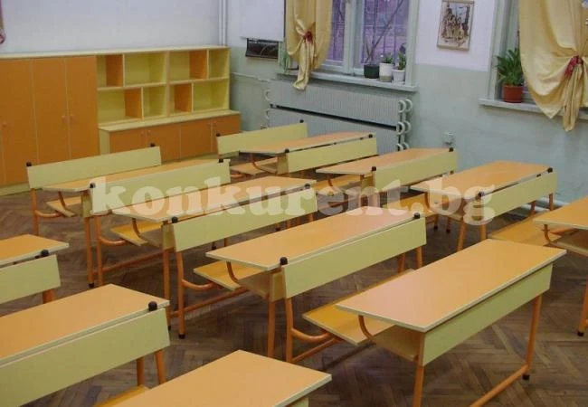 Озверяла майка заплю учителка в час, опита да я набие