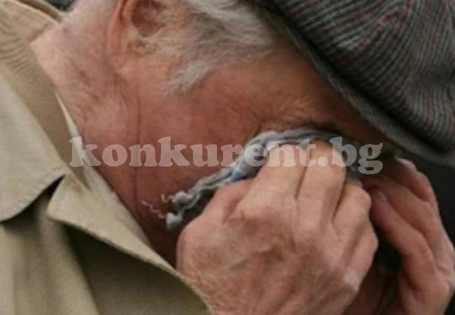 16-годишен пикльо преби възрастен мъж в автобус