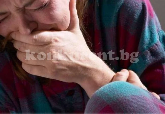Дъщеря, изнасилвана от баща си, му родила 8 деца