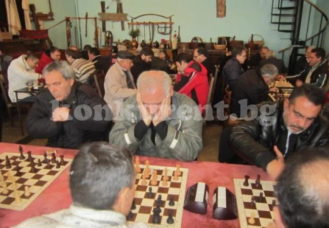 Турнир по шах в Макреш събира 20 отбора