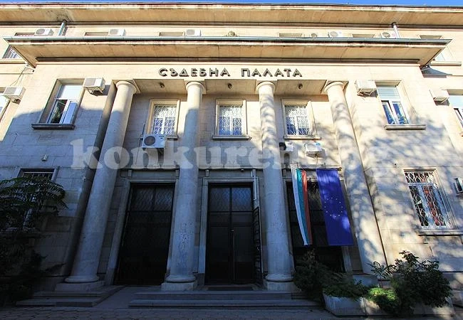 Съдят мъж за измама с европари