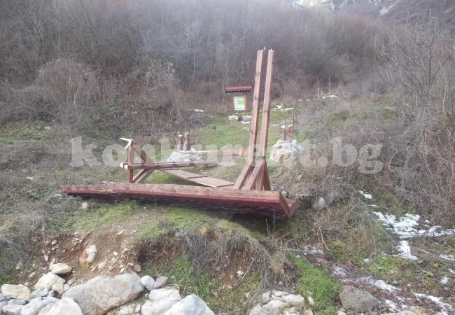 Вандалщина в резерват „Врачански карст“, полицията разследва случая