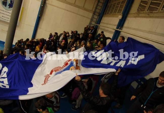 Монтана 2003 продължава в Топ 5 през втория етап на шампионата