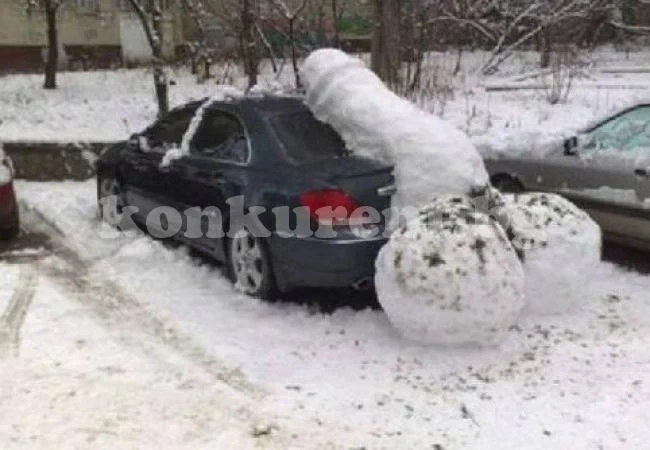 Зевзек се изгаври със съседа си