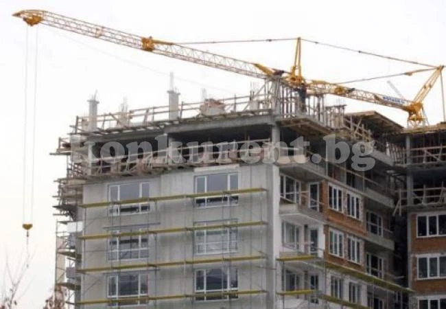 Сметки: Купуваме апартамент с 60 заплати