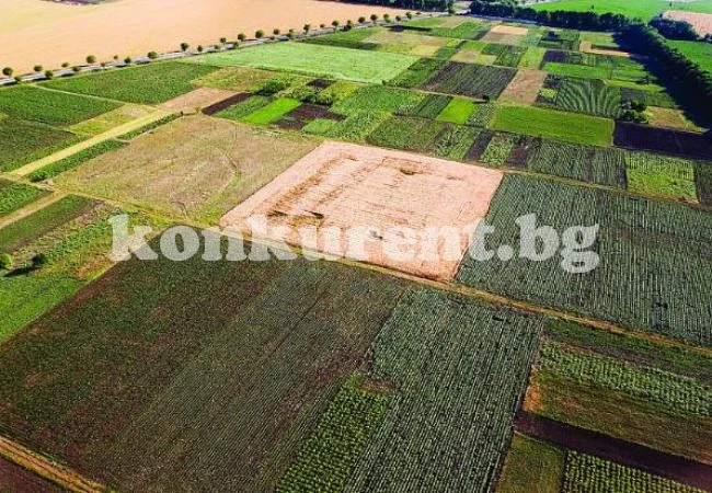 Мораториум за продажба на ниви обрича на мизерия малките общини