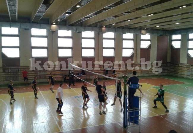 ВК Спартак ще играе в плейофите за влизане в по-горна дивизия