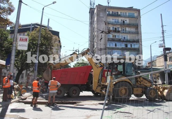 Важно! Спират тролеите във Враца за 17 дни