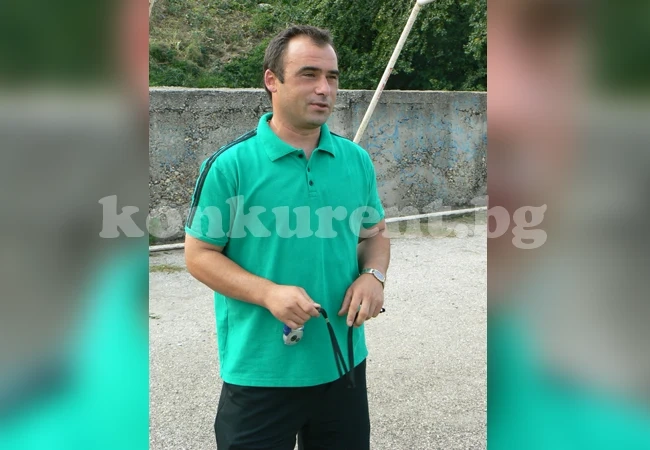 Бандерата получи цялата власт в Козлодуй, стана и президент
