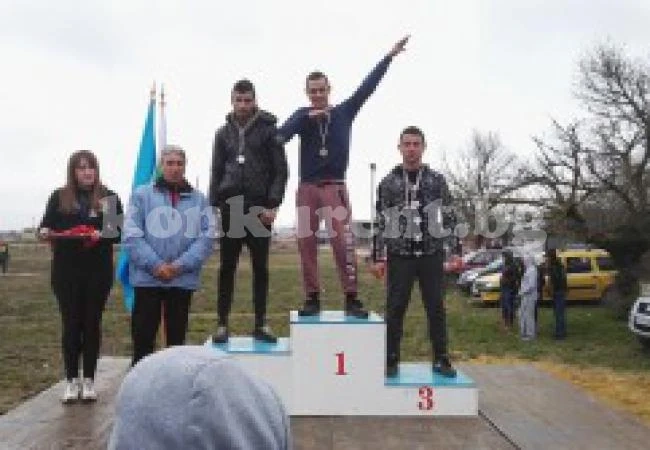Мизийци впечатлиха в хвърлянето на копие