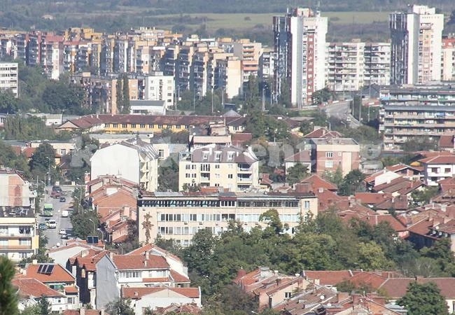 Продават парче апартамент заради борч към банката
