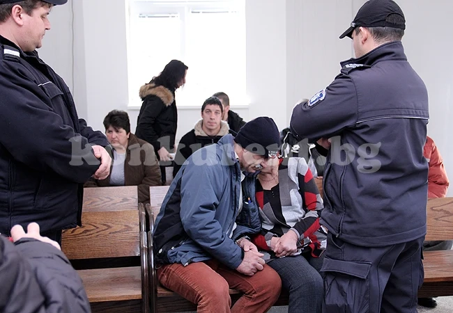 Срина се тезата, че Радка е убила баща си