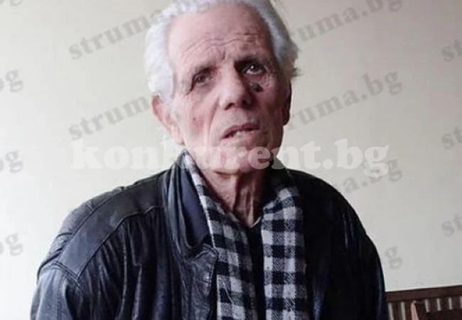 Баща проби дупка в стената, за да влиза в дома си