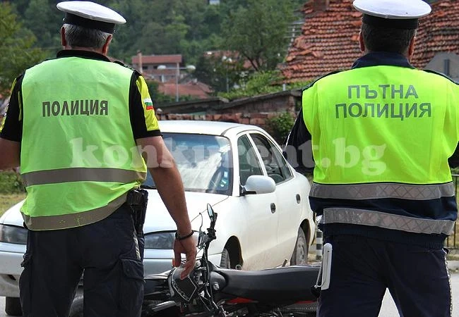 Провериха стотици във Врачанско