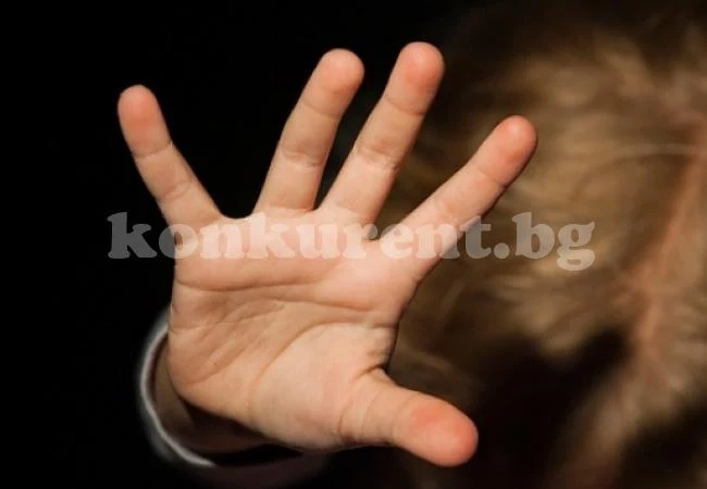 Разследват мъж за блудство с 13-годишна