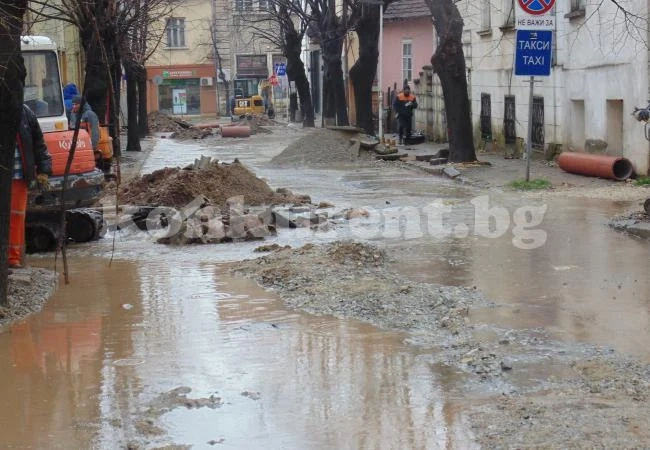 Авария остави центъра на Враца без вода