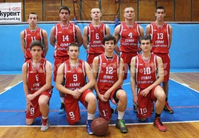 За пореден път юноши на ПМГ са №1 под коша във Видин