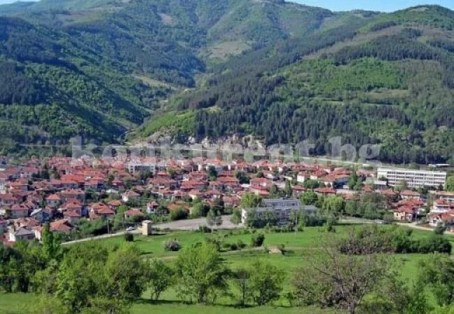 Унгарският посланик идва в Чипровци