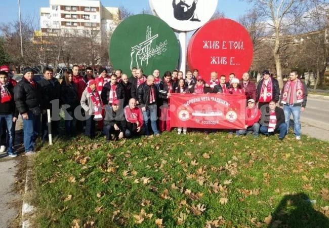 Двама скулптори приеха поръчката на „Червена чета”