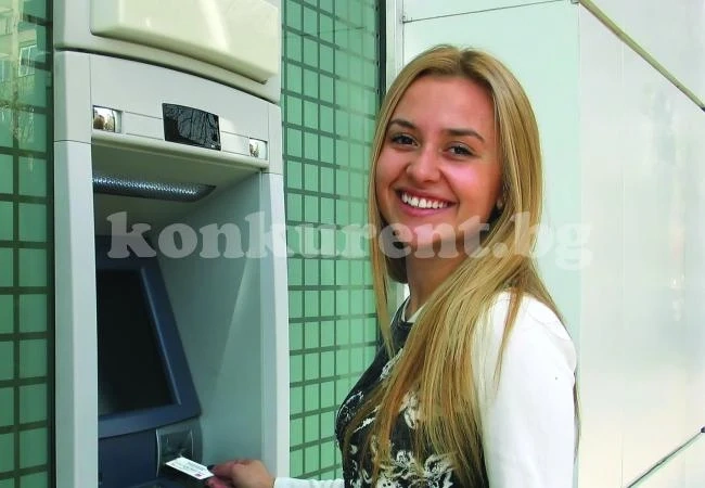 Easypay с безплатна карта за теглене на паричен превод от банкомат