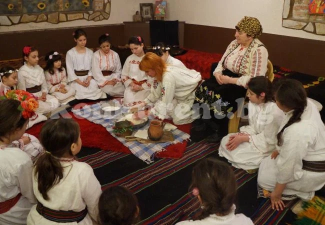 Ученици възраждат магически ритуали
