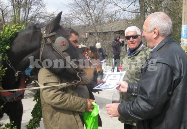 Общински зам.-кмет уважи Тодоровден в Салаш