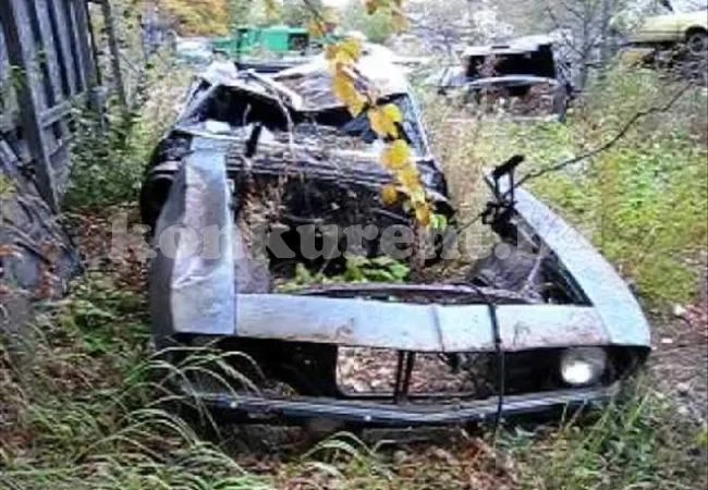 Събират домоуправители заради коли на трупчета
