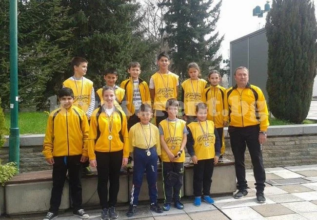 Атлети от Роман обраха медалите в „Първа пролет”