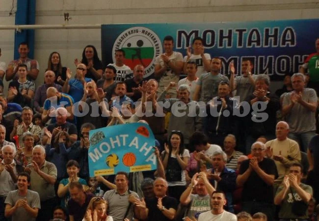 Осигуряват безплатен превоз за волейболни фенове