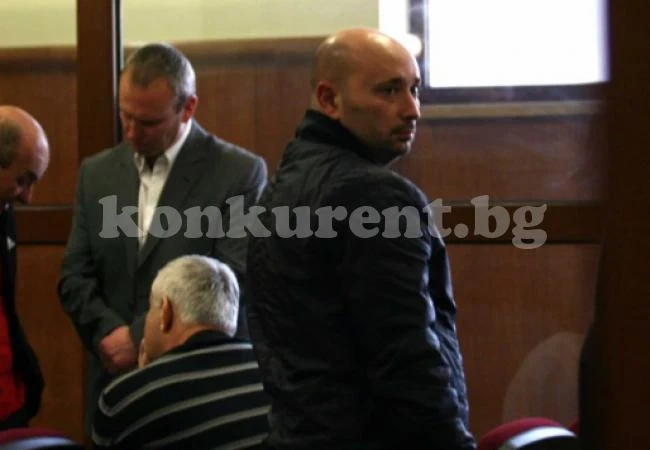 Вълчев остава в ареста, двама ще му правят компания