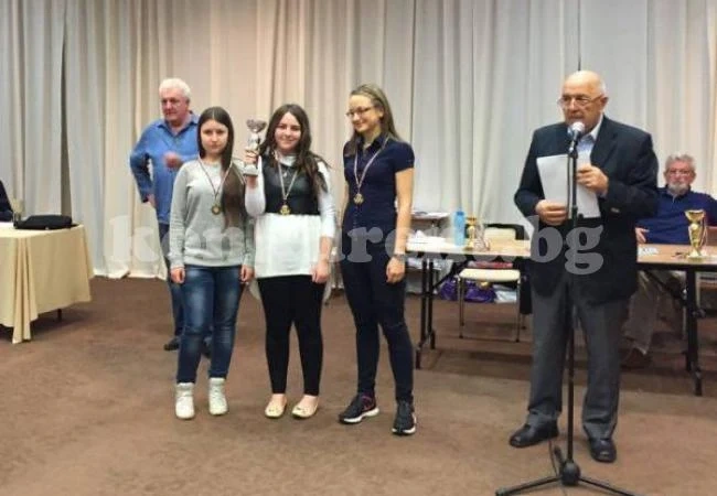 Васова направи требъл в шахмата