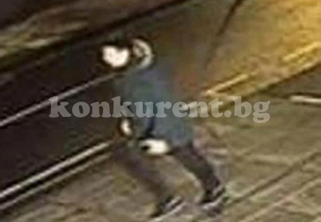 Сексуален маниак върлува по улиците