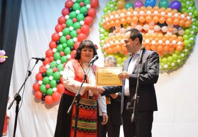 Кметът на Враца награди самодейци