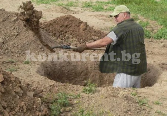 Пияни накараха рожденик да си изкопае гроб и го заровиха жив
