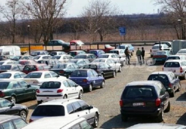 Автоджамбази купували кола от оказион в Италия за 500 евро, у нас я търгували за 15 бона