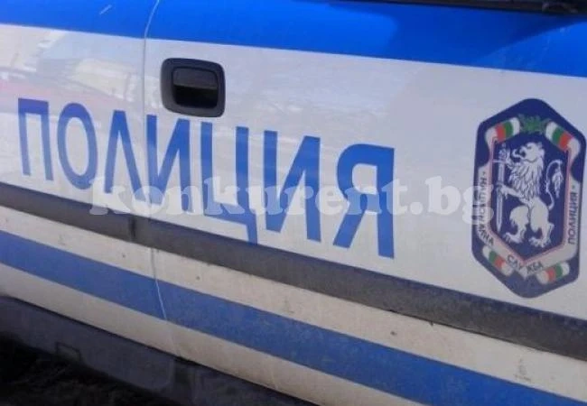 Мъртвопиян потроши с глава патрулка