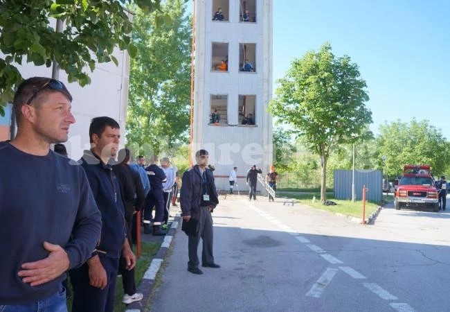 Пожарникари от Врачанско премериха сили в Козлодуй